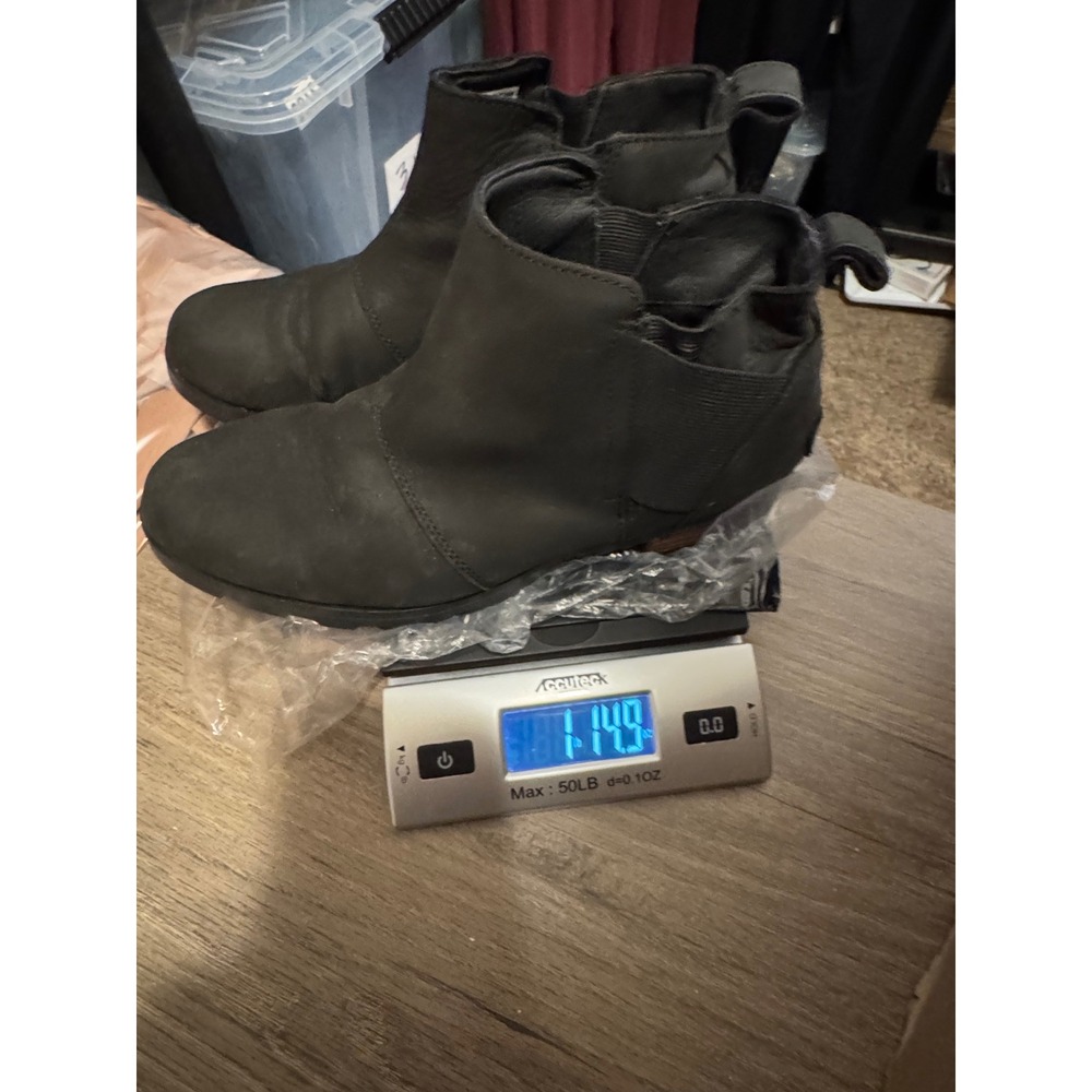 Sorel Emelie Chelsea Waterproof Black Leather Ankle Boots NL2671-010 Womens 9 - Picture 13 of 13